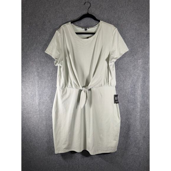 Express Dresses & Skirts - NEW Express Light Green Tie Waist Dress